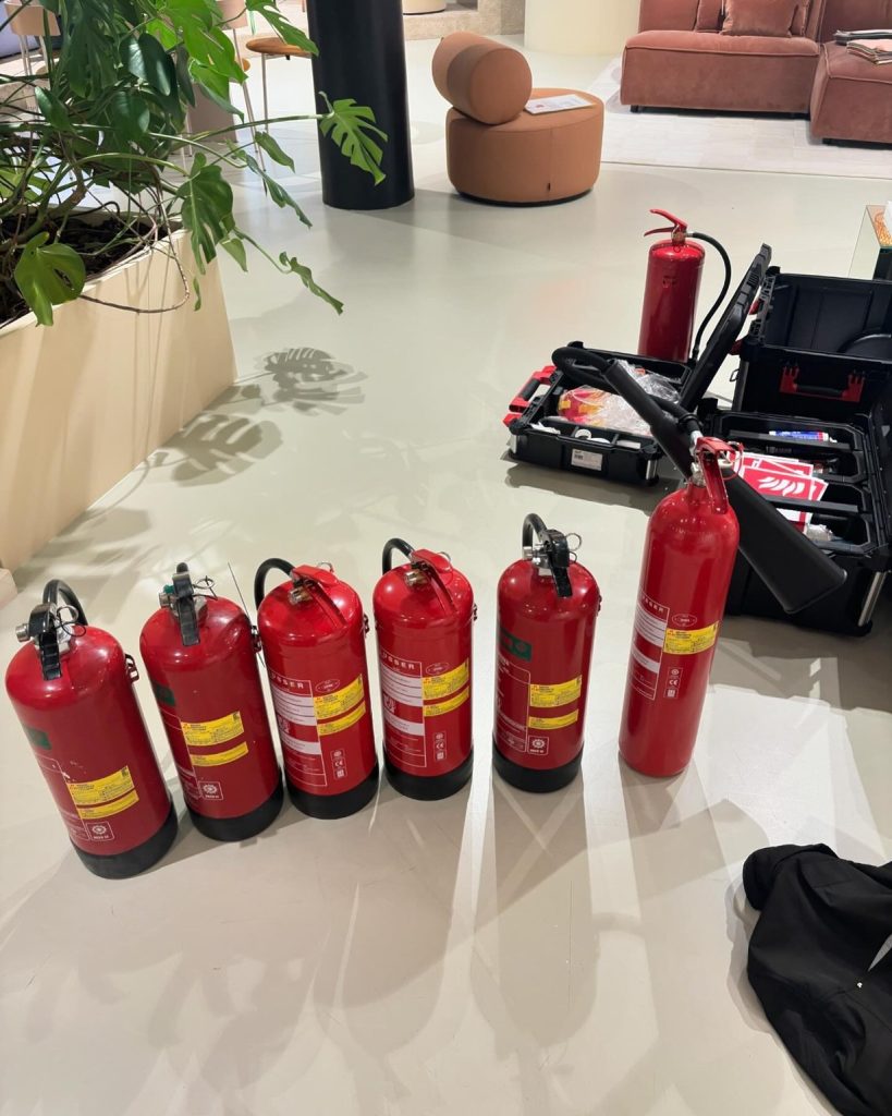 hou oud mag een brandblusser zijn